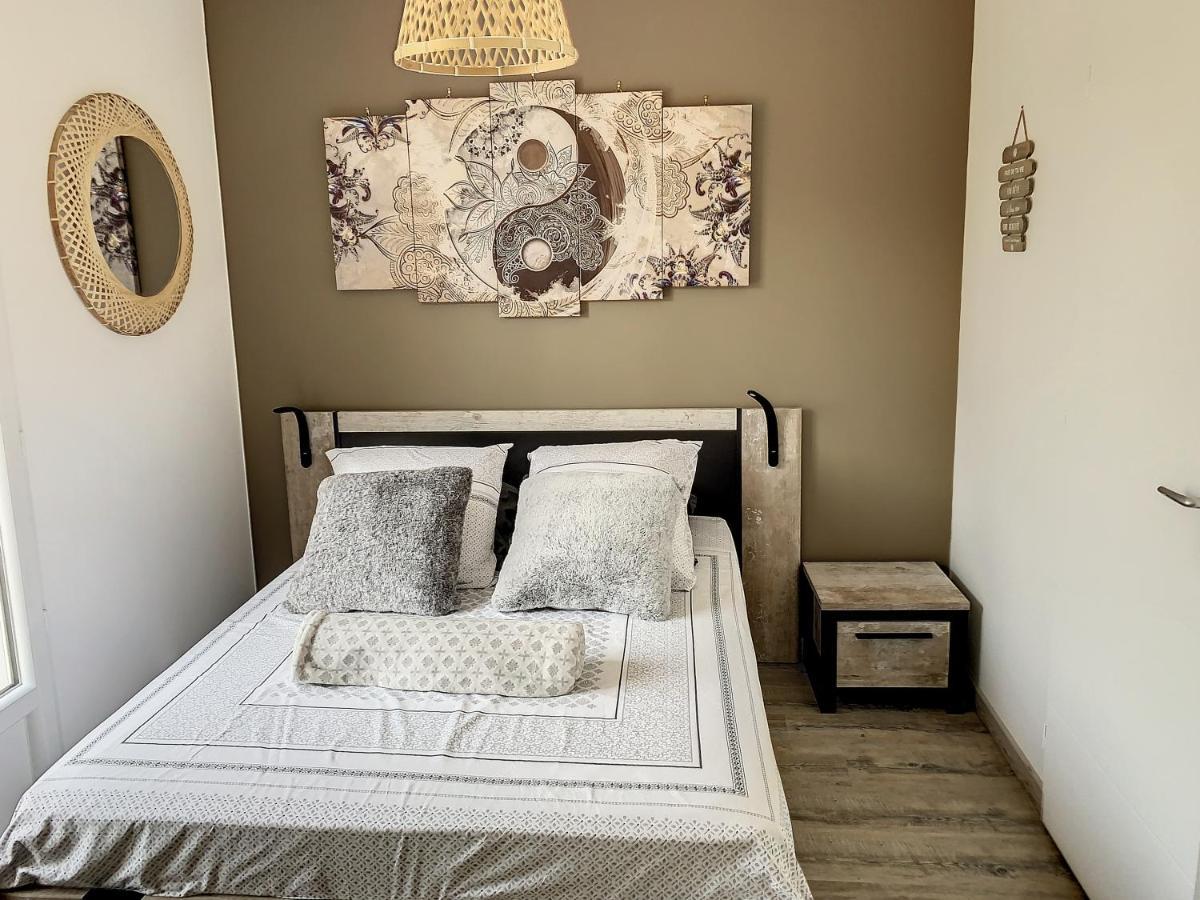 Chambre Serenite Dans Maison Au Calme Compiegne Luaran gambar